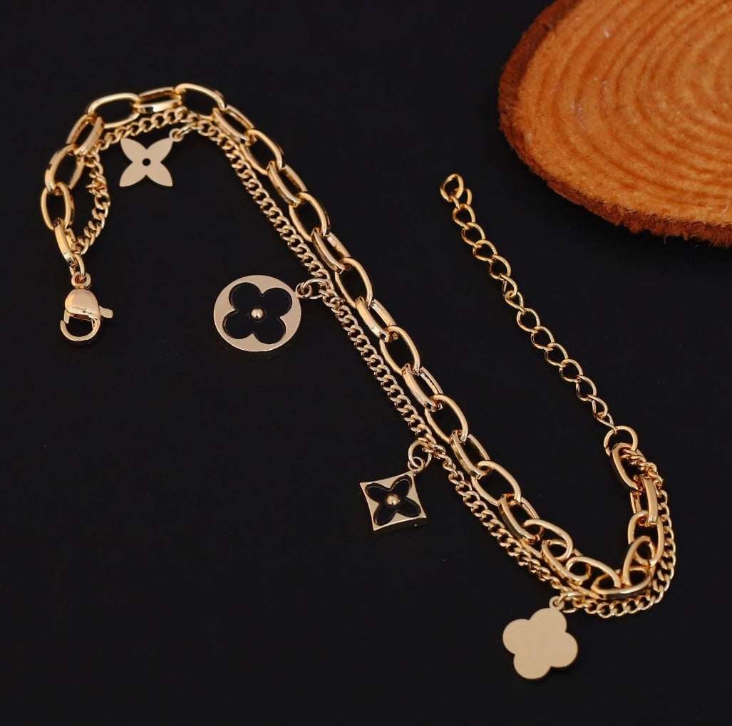 Four Petal Bracelet