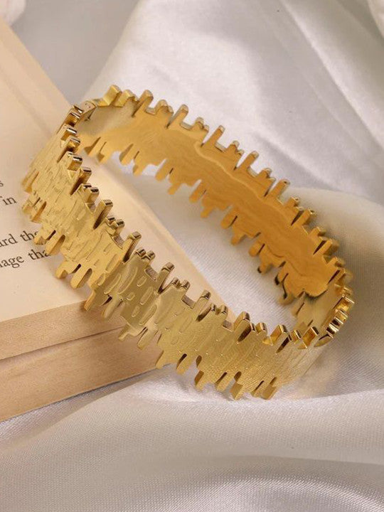 Shine Luxe Gold Finish Bracelet for Women | JEWELHIRA